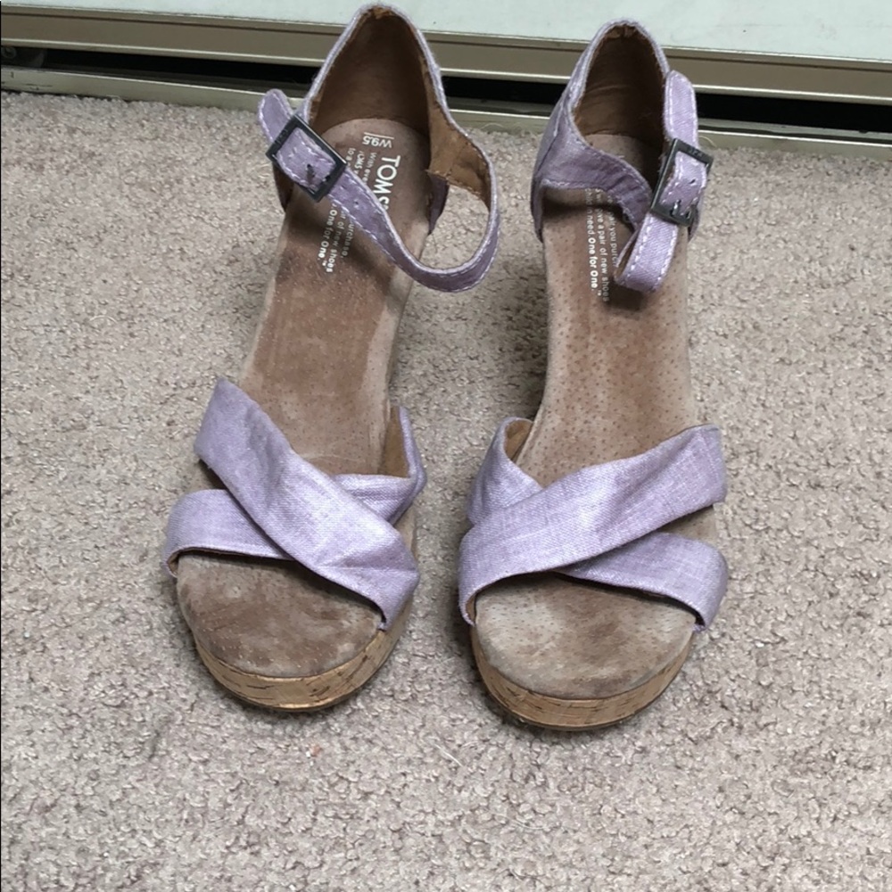 Toms Lavender canvas wedges